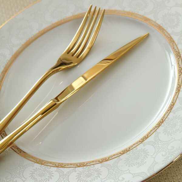 سرویس چینی زرین  طرح هدیه طلایی 28 پارچه