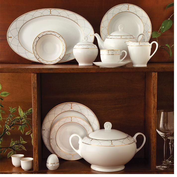 سرویس چینی زرین طرح رومانا 102 پارچه