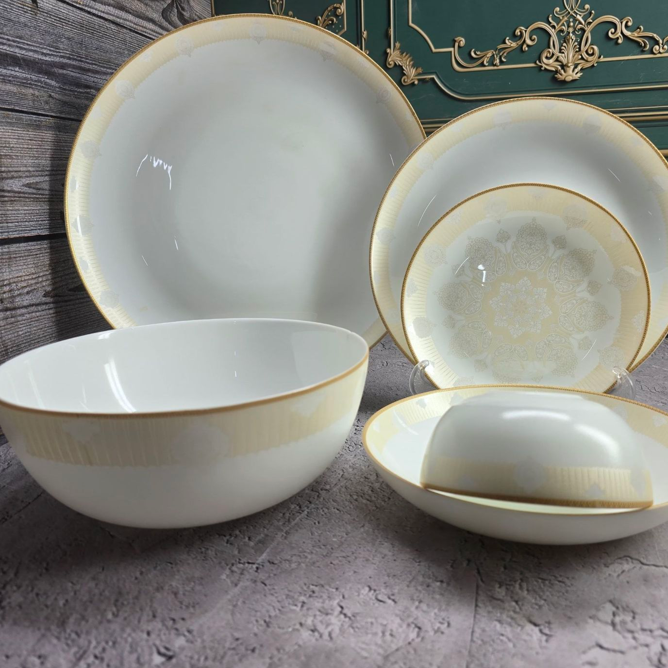 آرکوپال 26 پارچه 6 نفره طرح ماتیا کرم