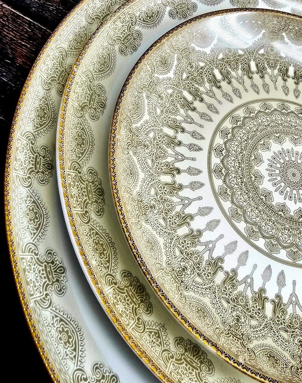 سرویس 26 پارچه 6 نفره طرح دلسان طلایی